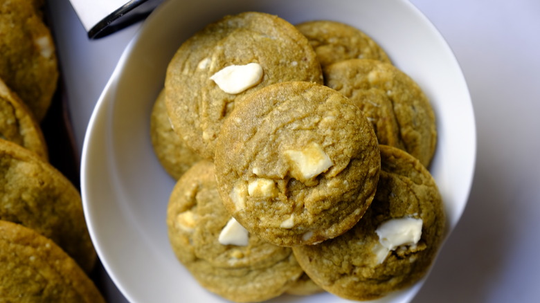 matcha cookies in white bowl