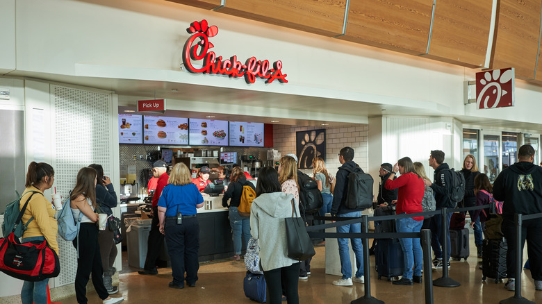 Big crowd waiting to order at Chick-fil-A