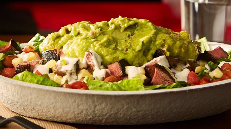 Chipotle bowl with guacamole