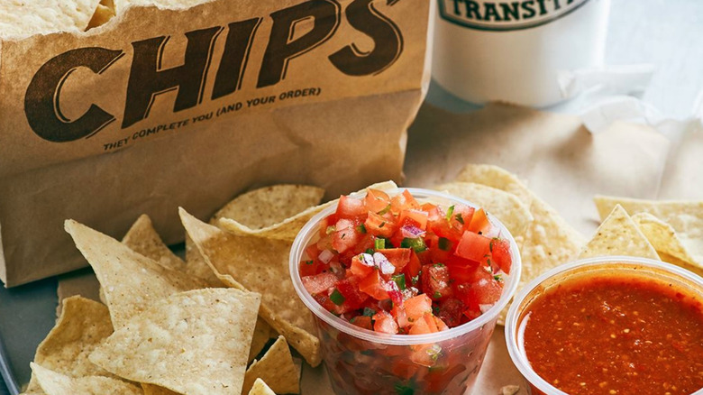 Chipotle tortilla chips and salsa