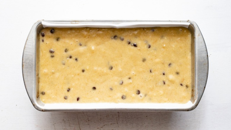 banana bread batter in pan