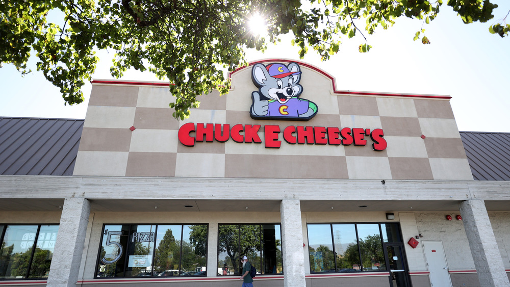 Chuck E. Cheese food ranked