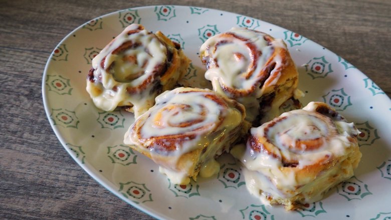 Copycat Cinnabon cinnamon rolls