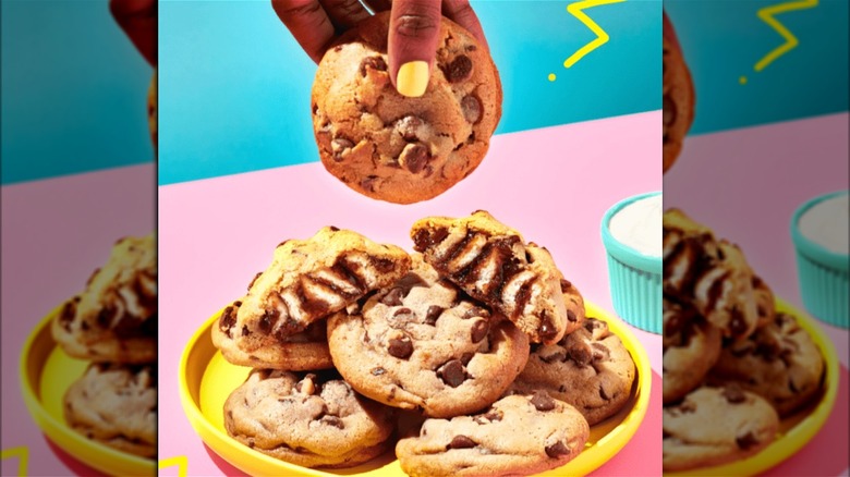 Hand holding Cinnabon Cookie BonBites