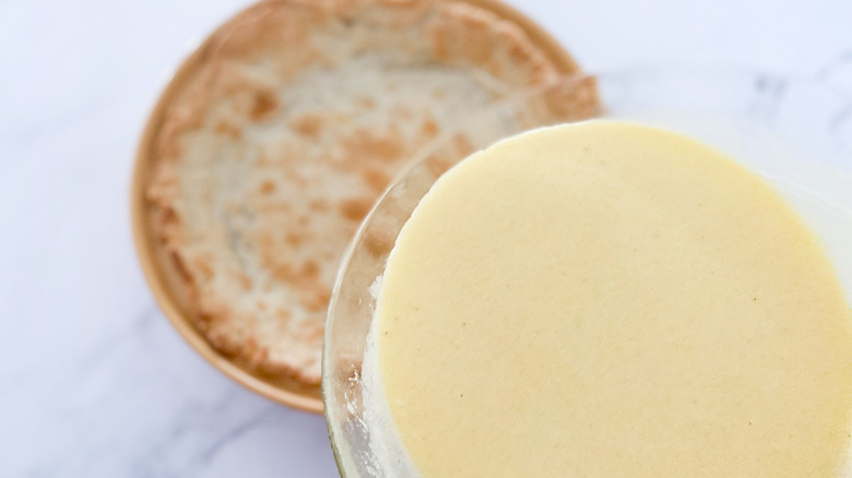 baked pie crust and filling