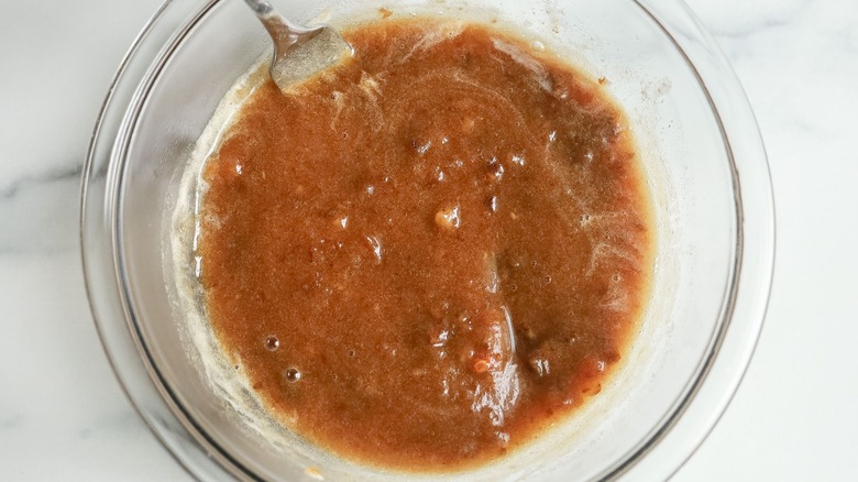 Mashed date mixture in bowl