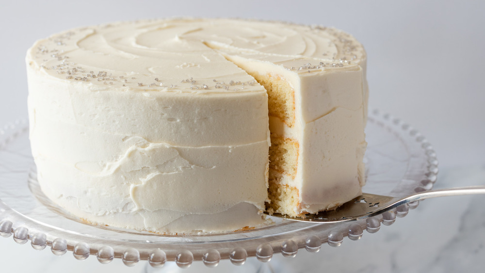 classic vanilla cake recipe sliced