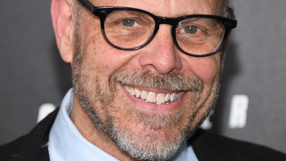 Alton Brown in glasses