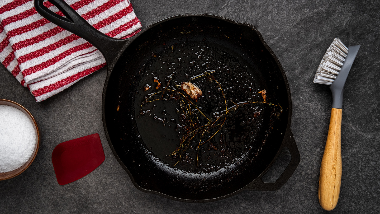 Common Mistakes Everyone Makes When Cleaning Cast Iron Skillets