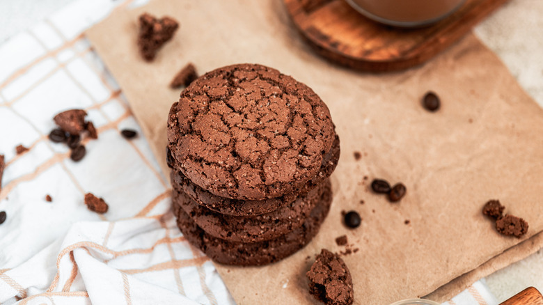 stack of chocolate cookies
