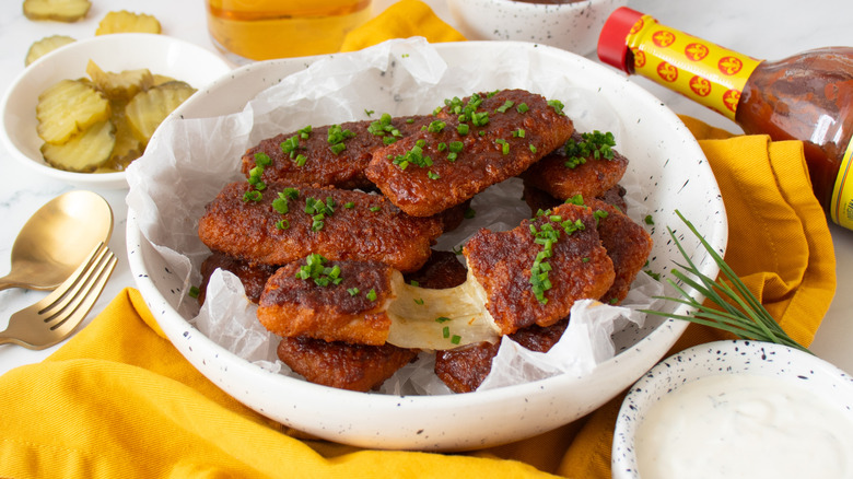 Copycat Chili's Nashville hot mozzarella sticks in bowl