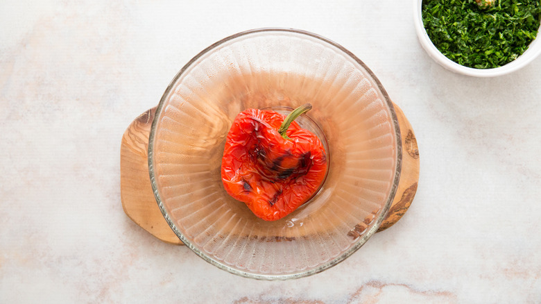 roasted pepper in clear bowl
