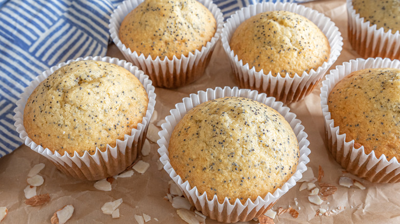 almond poppy seed muffins