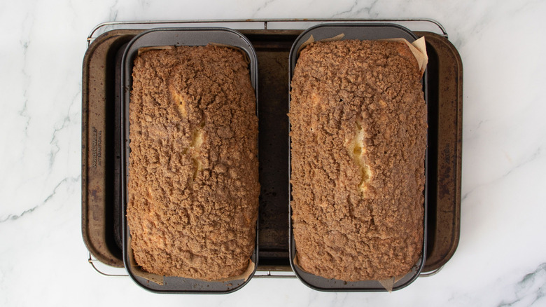 Baked coffee cakes in loaf pans
