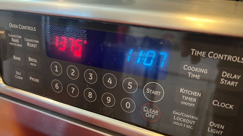 Oven temperature screen reading 375 F