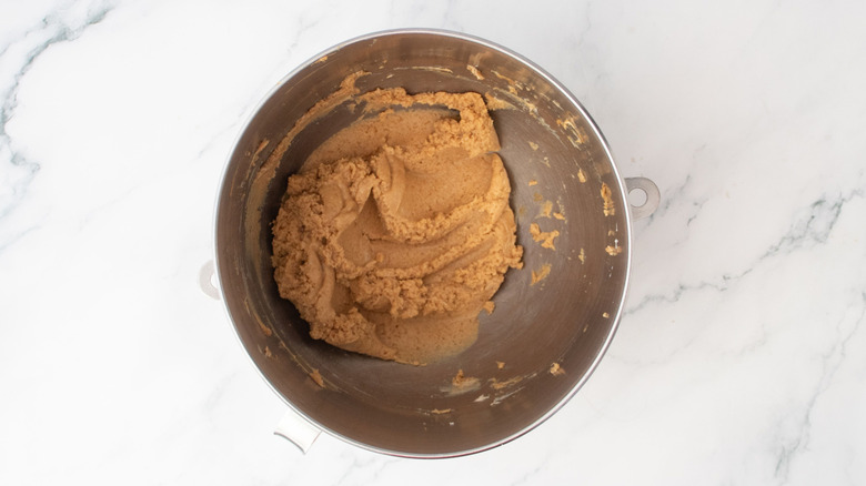 Peanut butter mixture in bowl
