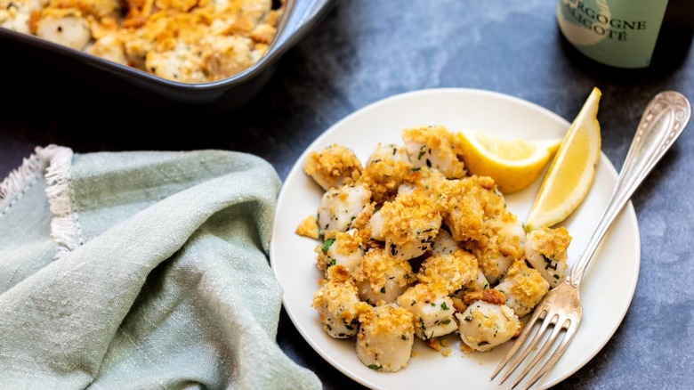 baked scallops served on plate