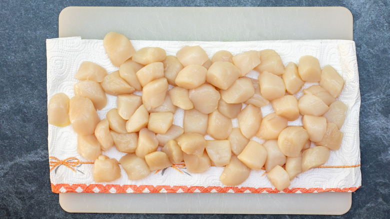cleaned scallops