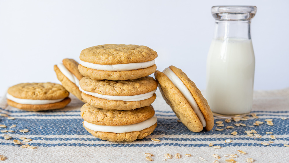 copycat oatmeal cream pies