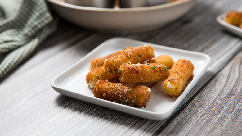 ziti fritta served on table