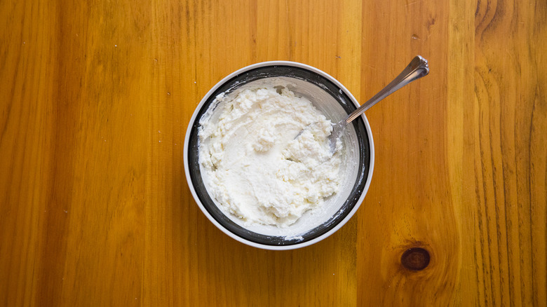 cheese mixture in small bowl
