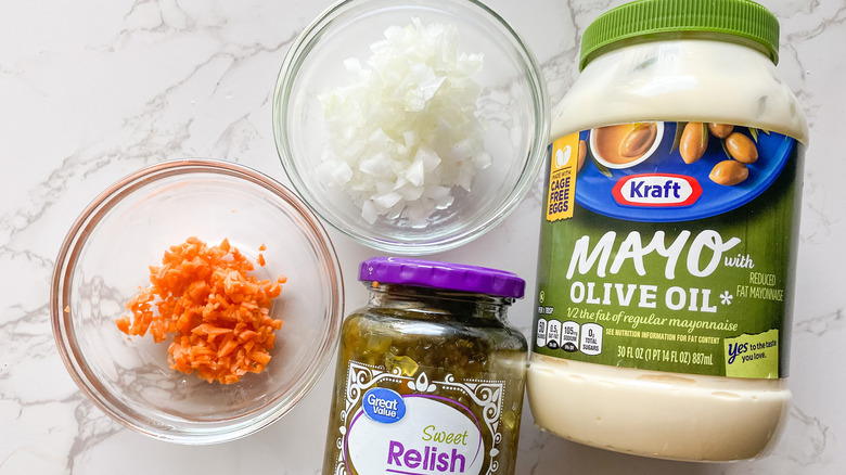 ingredients for Copycat Red Lobster Tartar Sauce