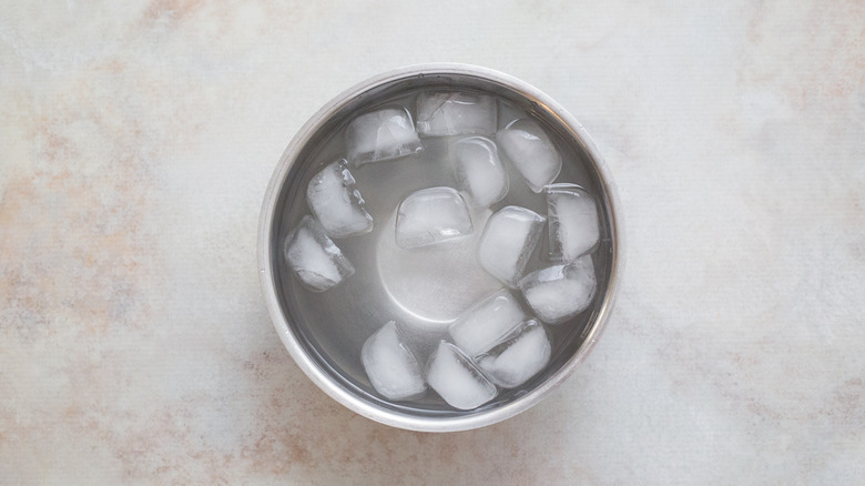 ice water bowl on table