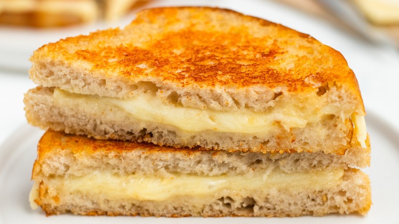 grilled cheese sliced