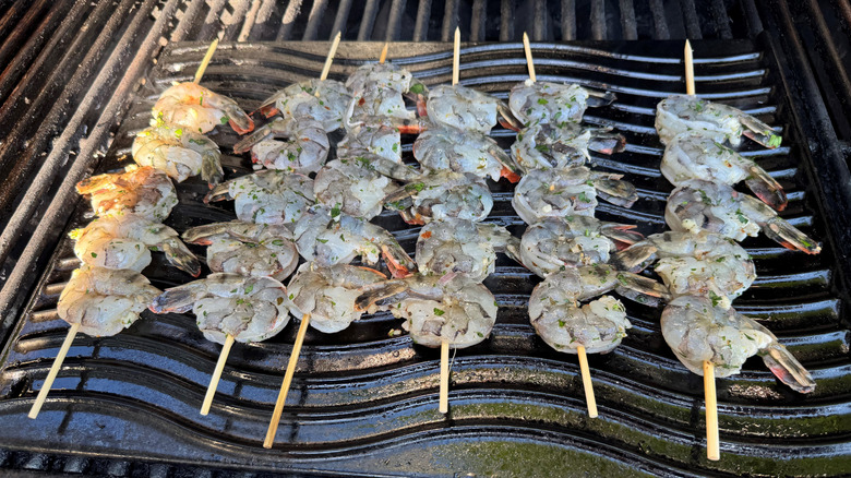 shrimp skewers on grill