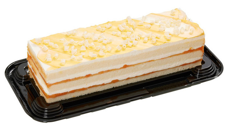 Kirkland Signature peaches and cream bar cake from Costco