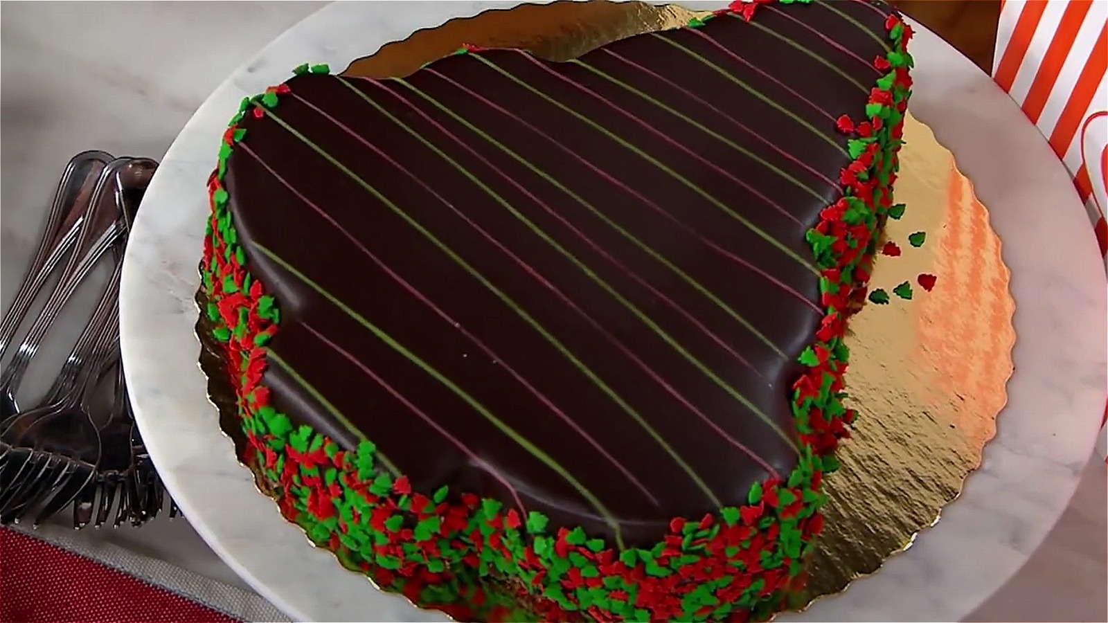 Costco decks the halls with junior s christmas tree cheesecake