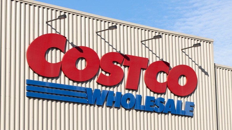 Exterior of Costco wholesale outlet 