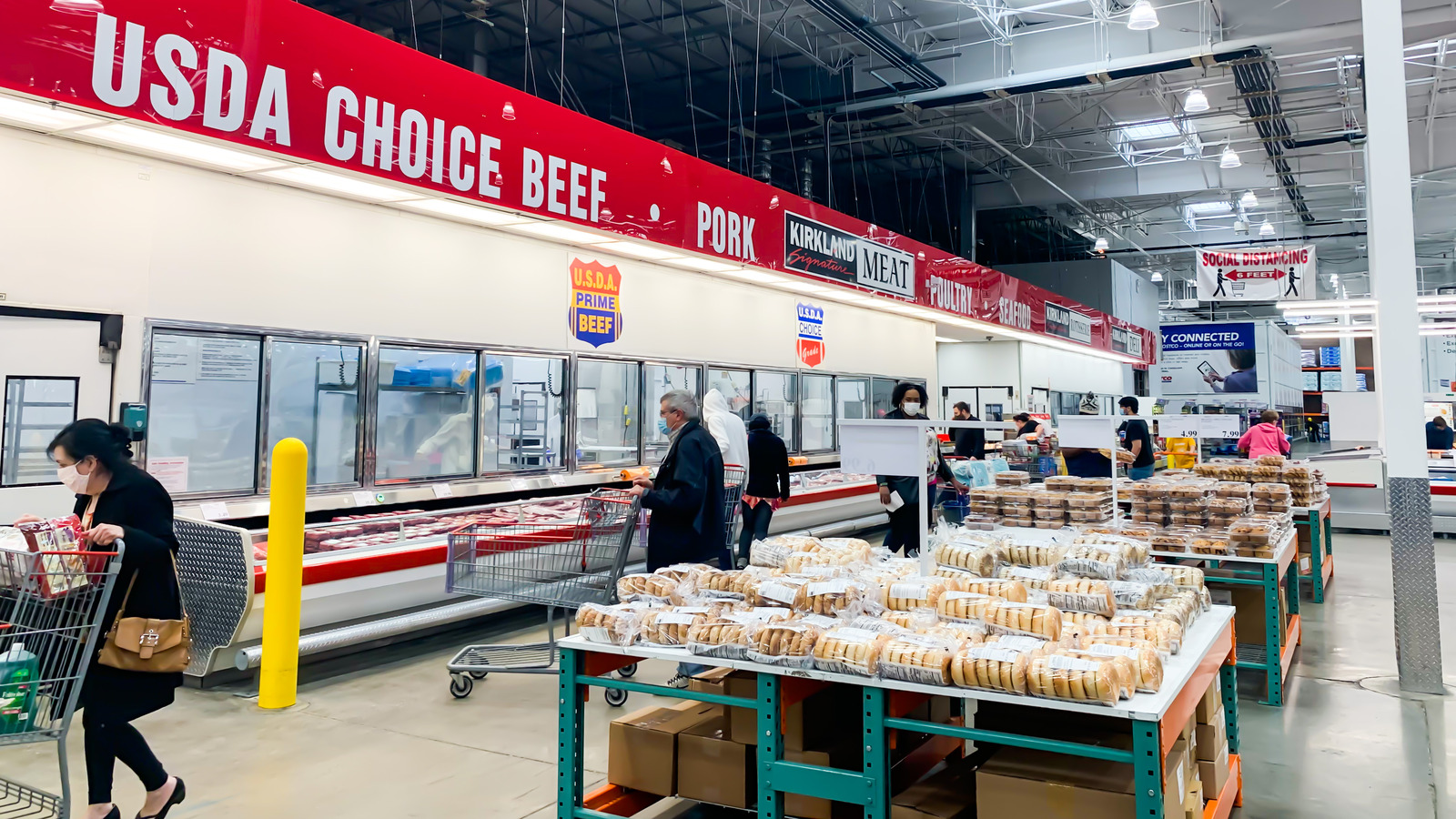 costco-just-brought-back-a-controversial-pre-made-meal