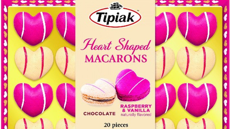 Tipiak heart-shaped Macarons