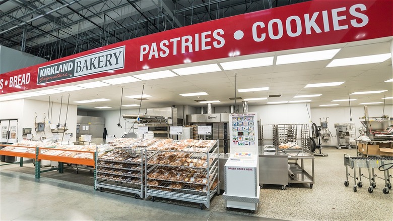 Costco bakery