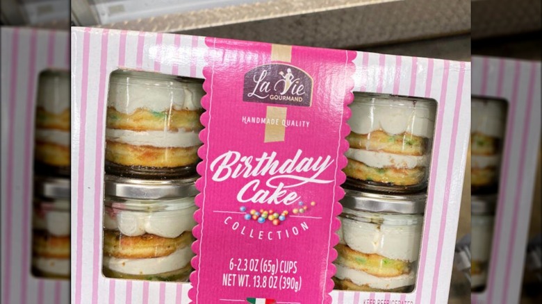 Costco's jarred cakes in a pink box