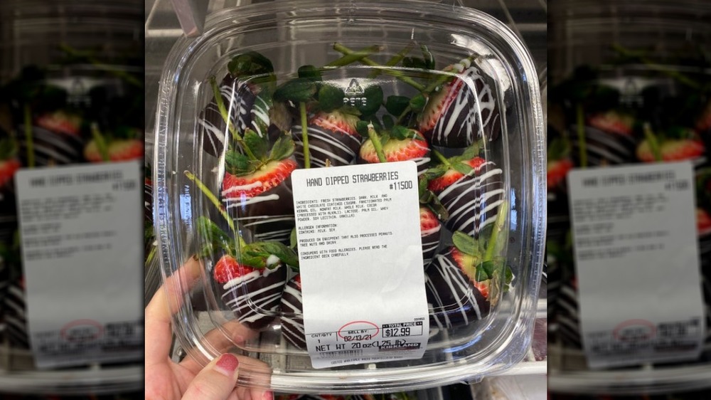 Costco chocolate-covered strawberries