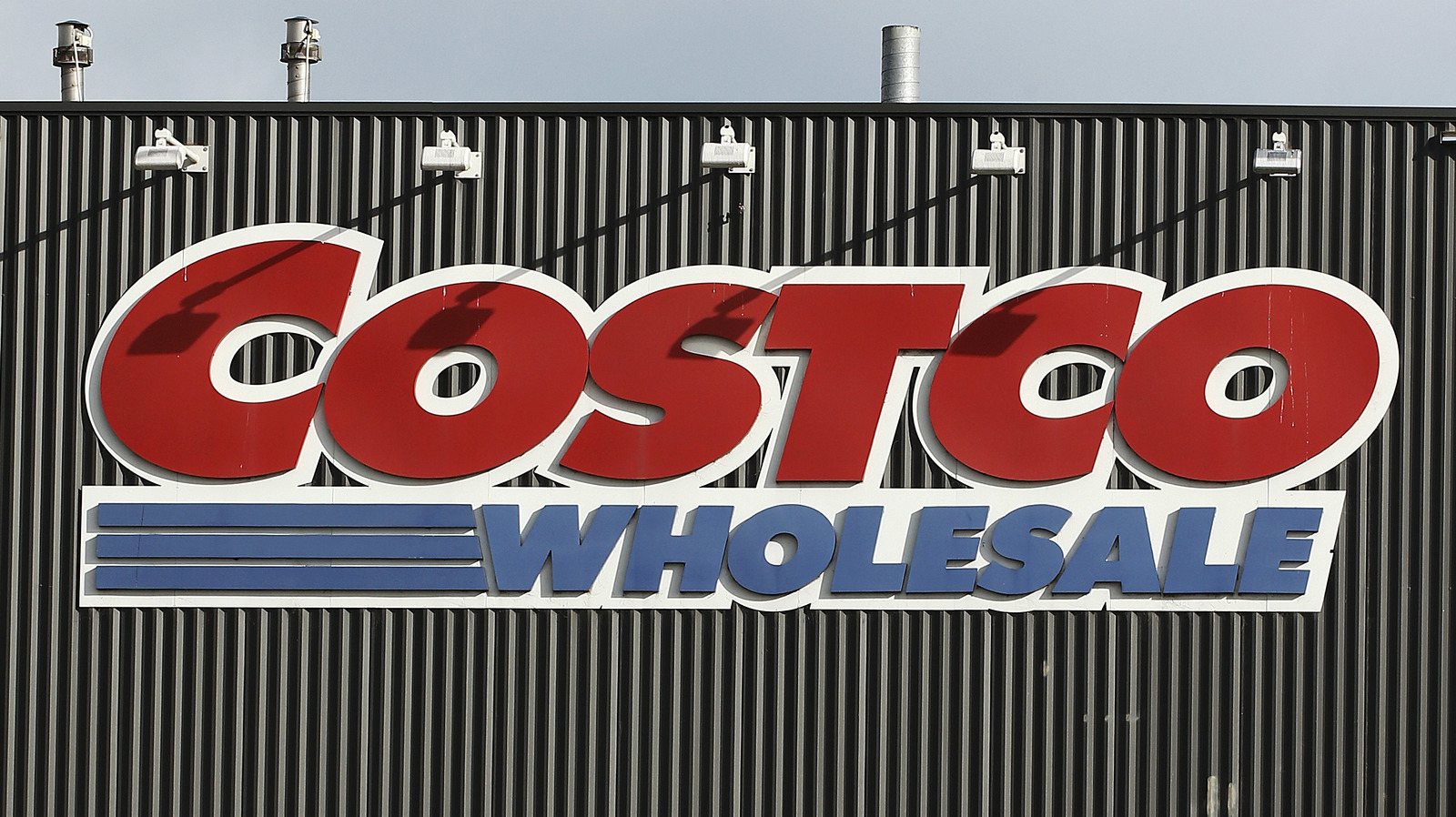 Costco Shoppers Are Unhappy With These Cauliflower Egg Wraps. Here's Why
