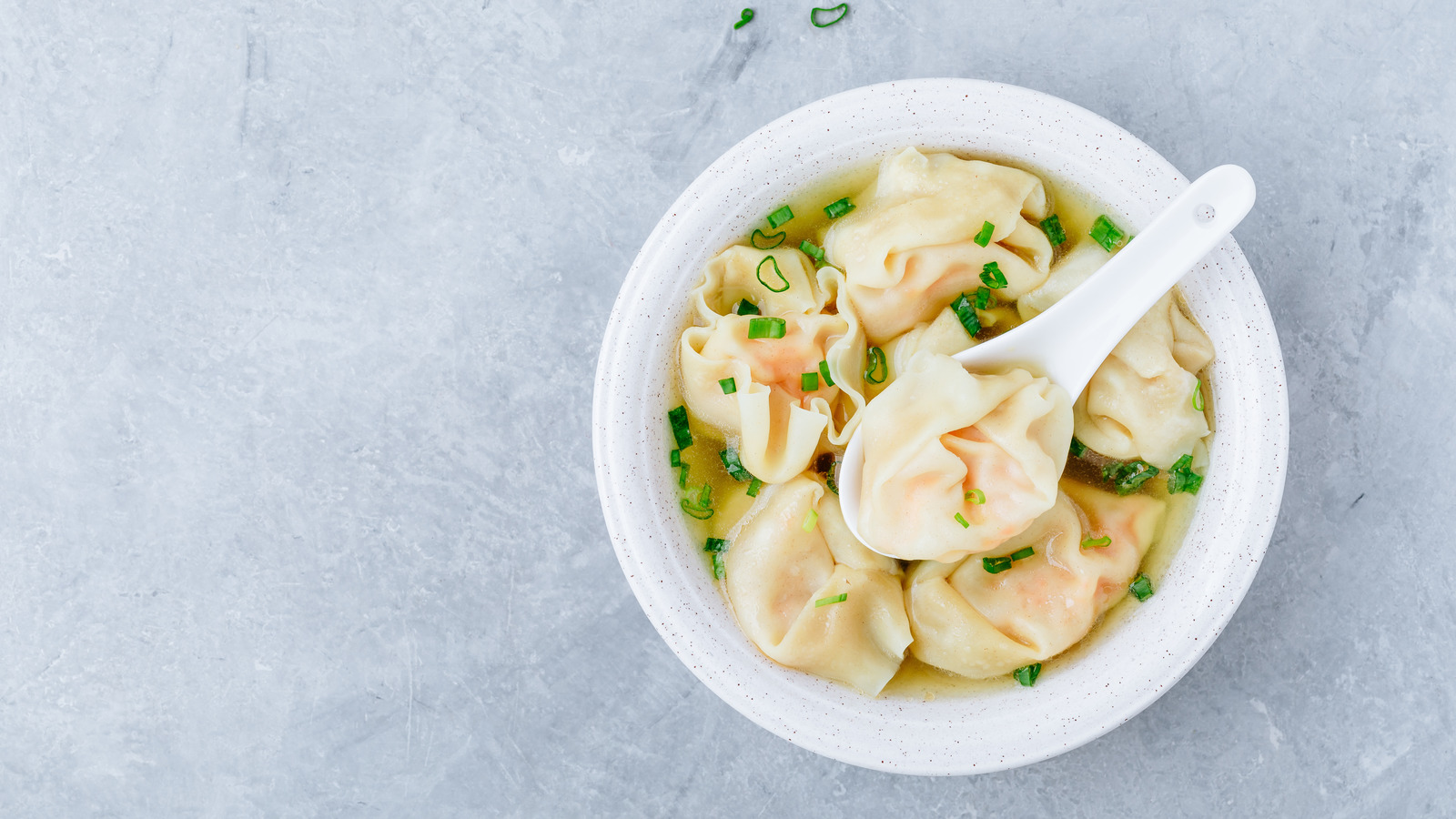 Costco Shoppers Can T Get Enough Of These Mini Wontons Costco Shoppers Can T Get Enough Of These Mini Wontons