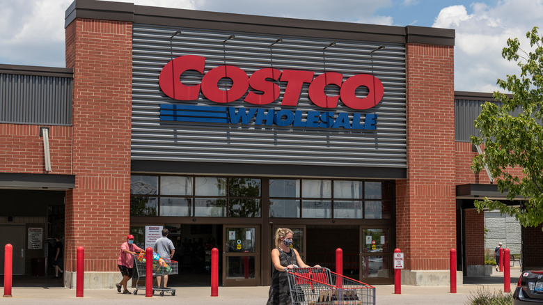 Costco and shoppers