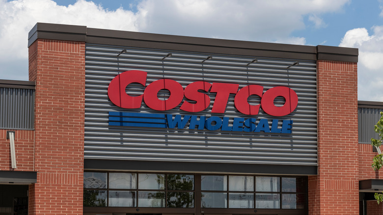 Costco storefront