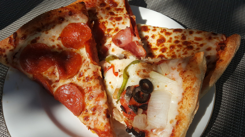 Four varieties of Sam's Pizza