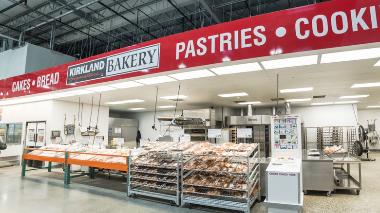 Costco bakery