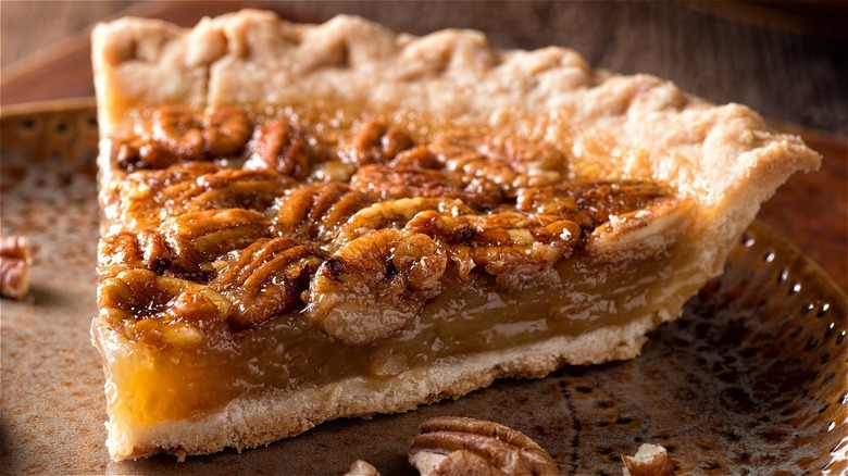 Pecan pie slice