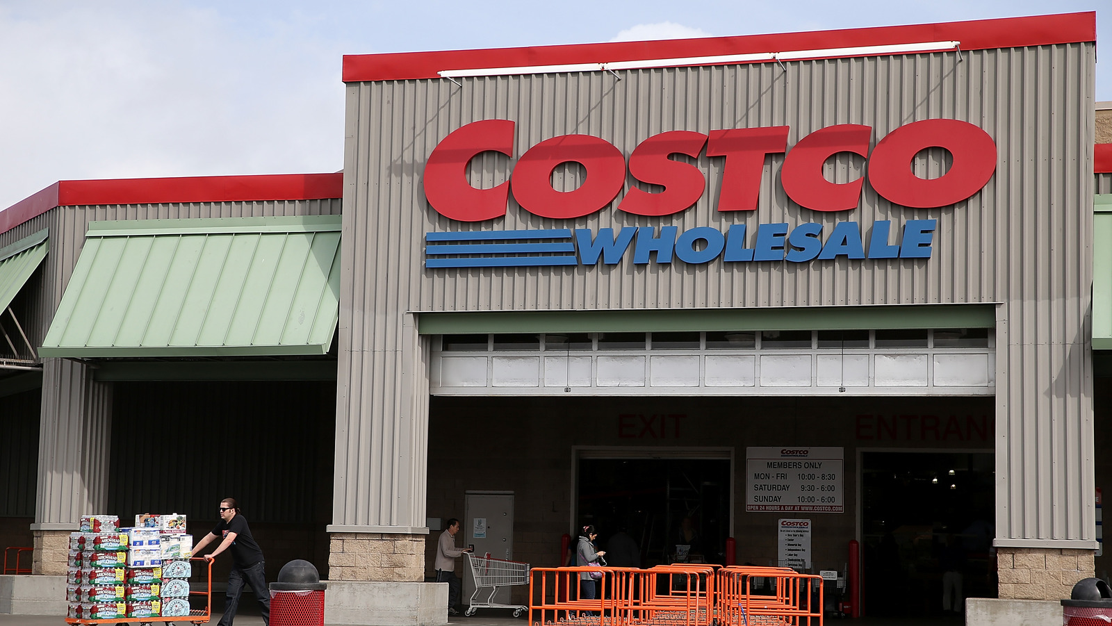 Costco's Membership Requirements Used To Be A Lot Different