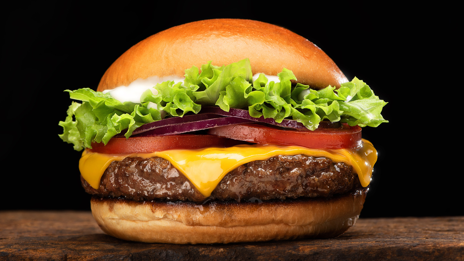 Costco&apos;s New Burger Kits Have Reddit Feeling Short-Changed