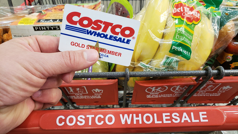 Costco card with a grocery cart