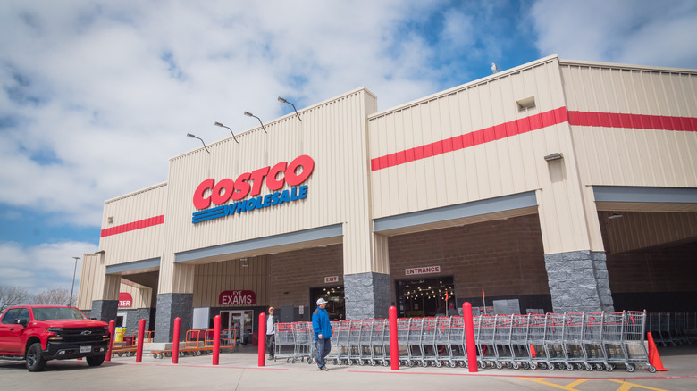 Costco store exterior