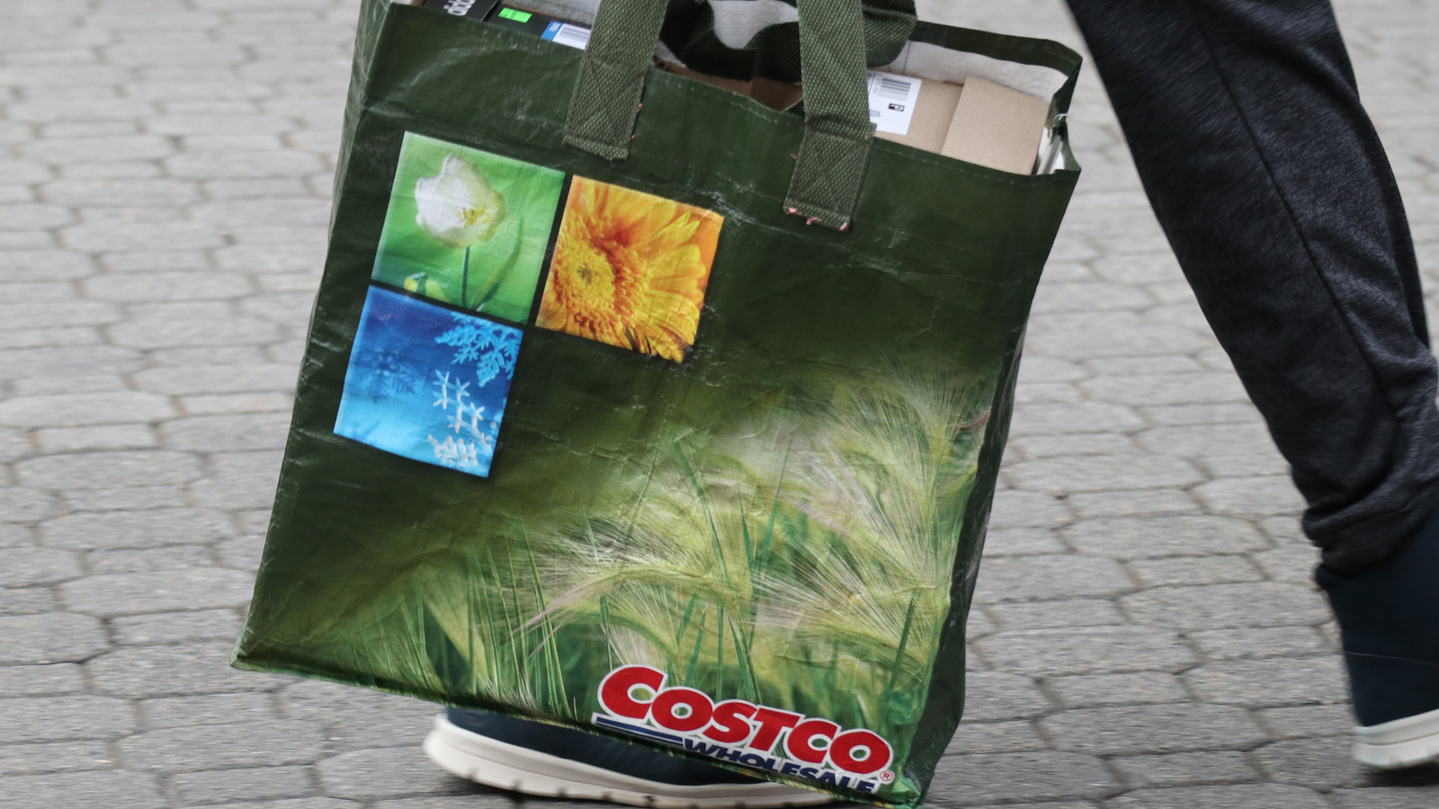 Costco's Restaurant Gift Card Deal Is The Store's Greatest Hidden Gem