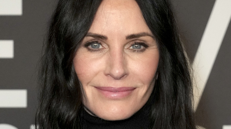 Courteney Cox smiling